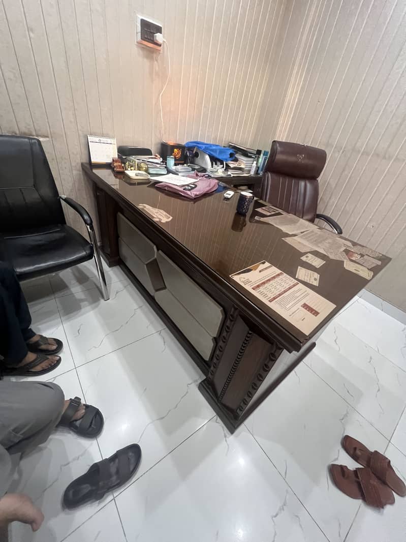 Office table 1