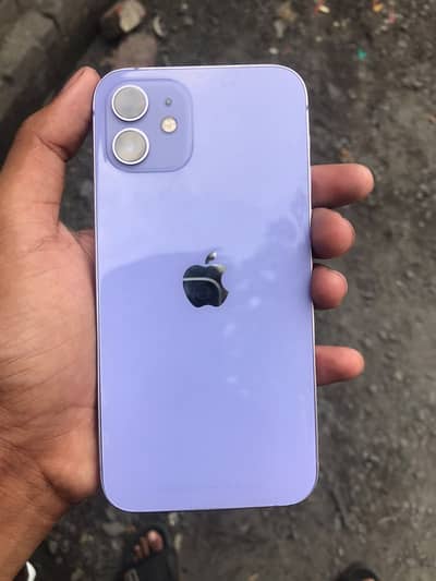Apple iPhone 12