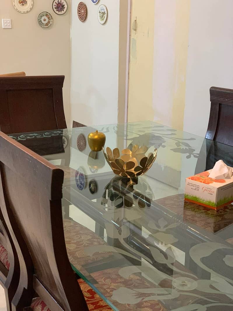 Dinning table 6