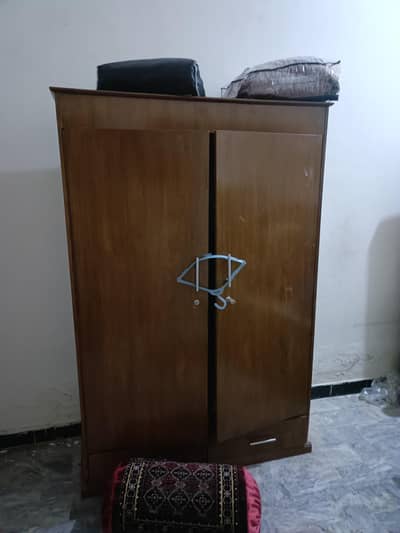 wardrobe almari