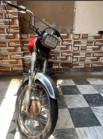 Hero CDI 70