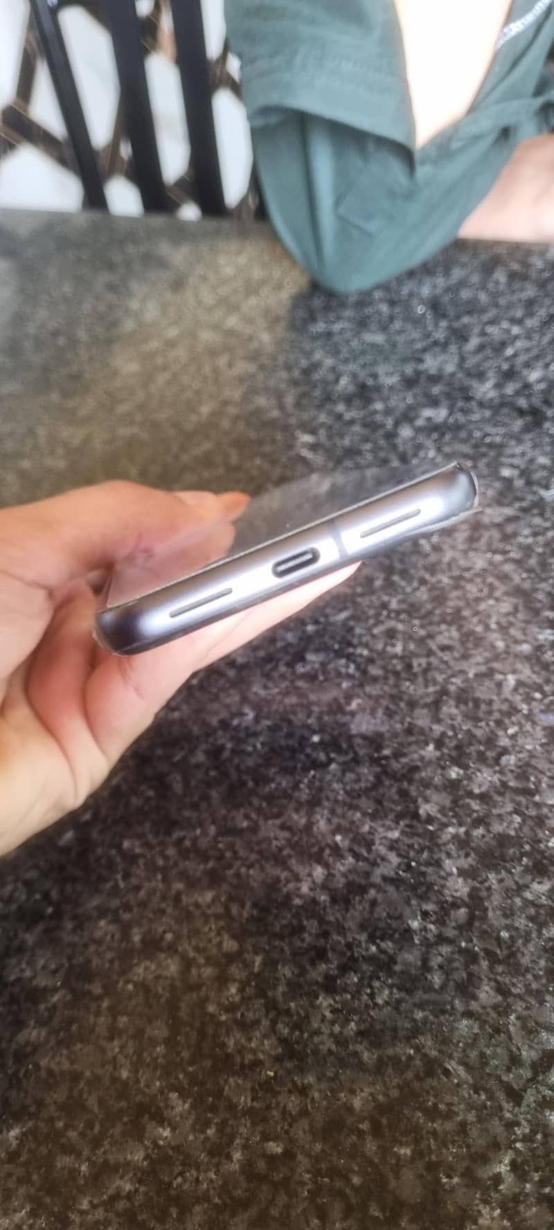 Google Pixel 8 0