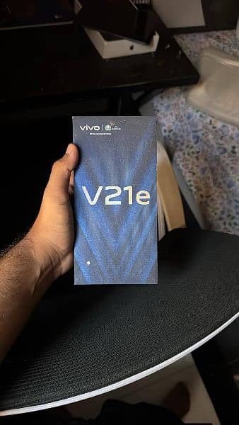 vivo v21e 8 GB RAM 128 GB memory 0326/6773/255