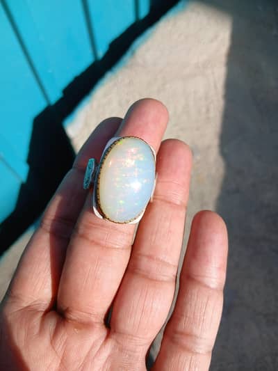 opeal in silver Ring