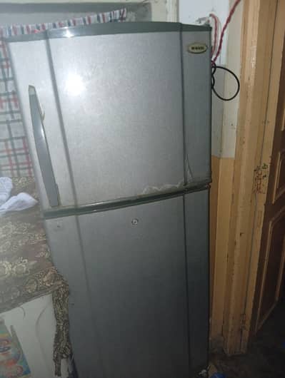 waves full size refrigerator
