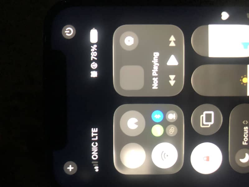 Apple iPhone 12 1