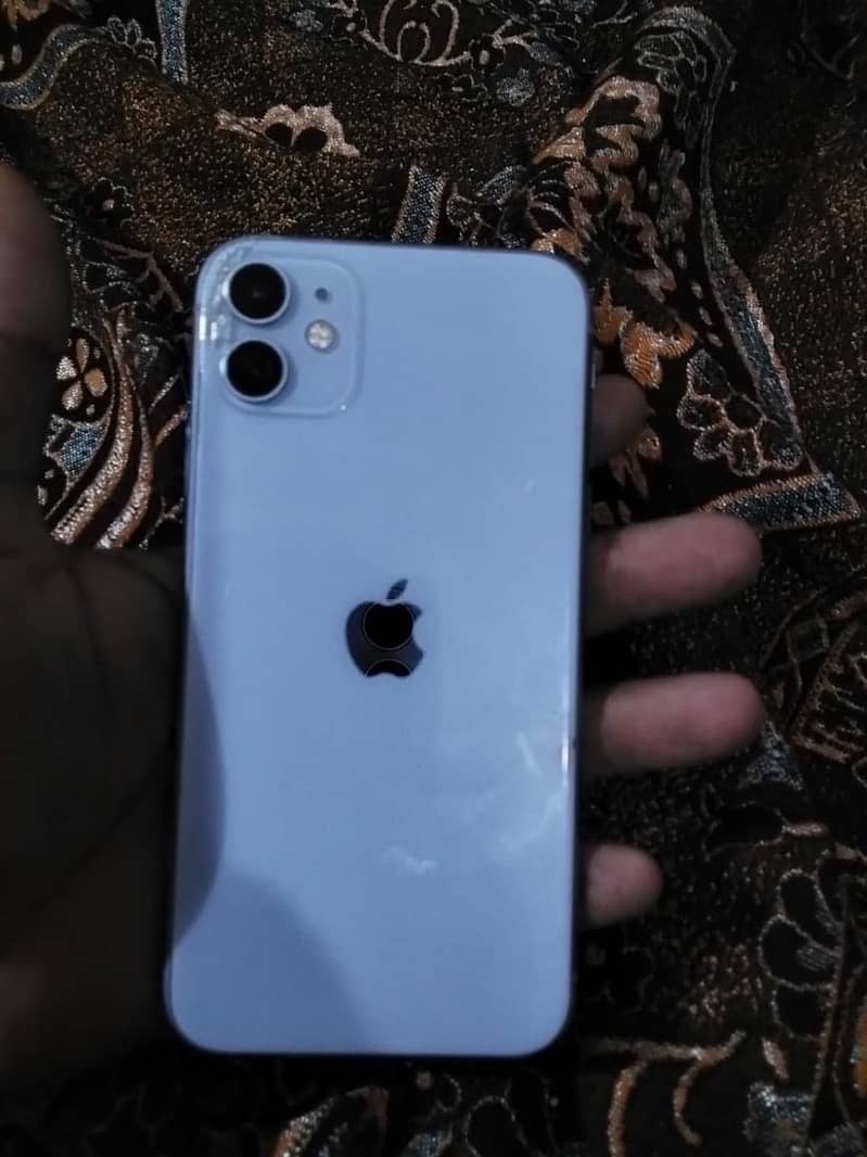 Apple iPhone 11 2