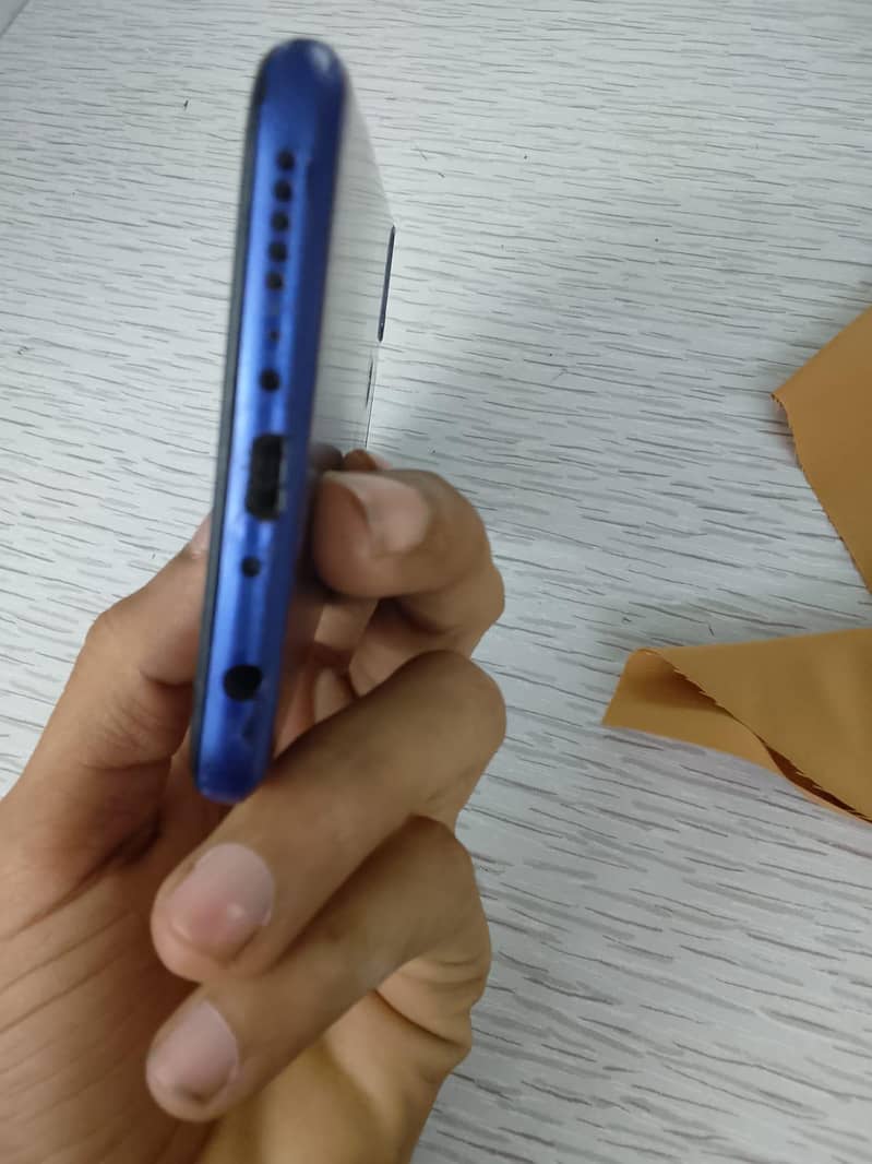 Honor 7C 4