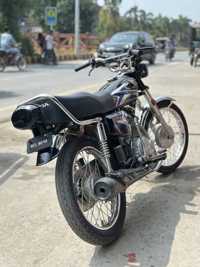 Honda 125 2025 lush condition biometric on the spot
