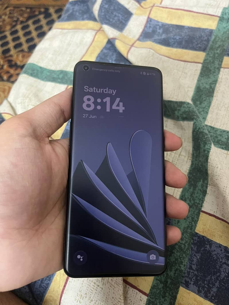 One Plus 10 Pro 6