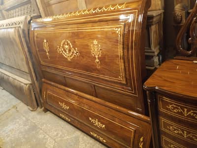 Bed/Double bed/single bed/king size bed/wooden bed/polish bed