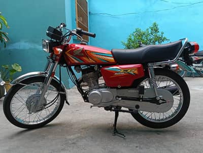 Honda 125 Red 2026 Model