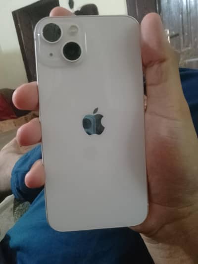 Apple iPhone 13