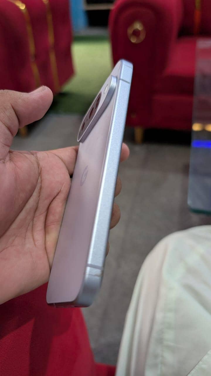 Google Pixel 10 2