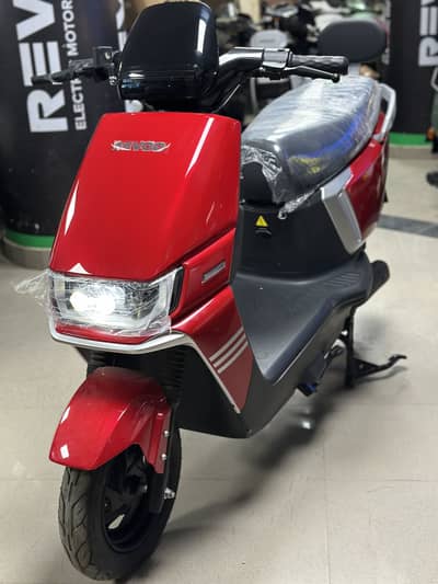 Revoo A12