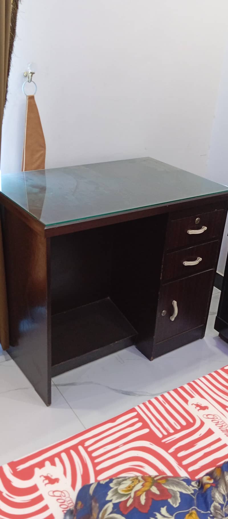 Table in good condition 0