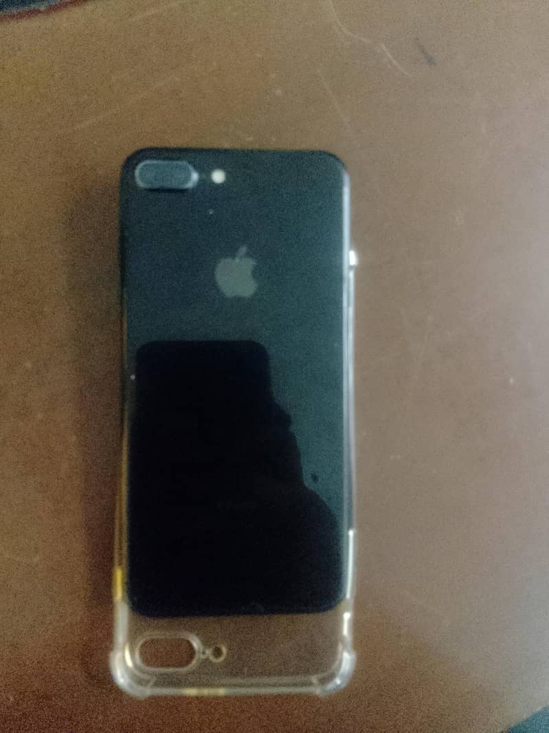 Apple iPhone 7 Plus 1