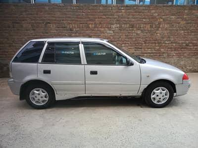 Suzuki cultus 2005 model for sale