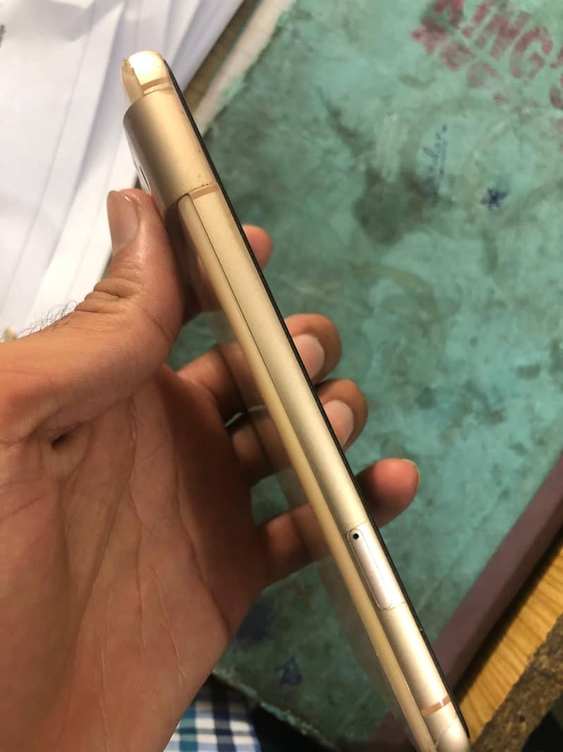 Google Pixel 8 3
