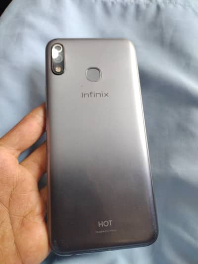 Infinix Hot 8 Lite