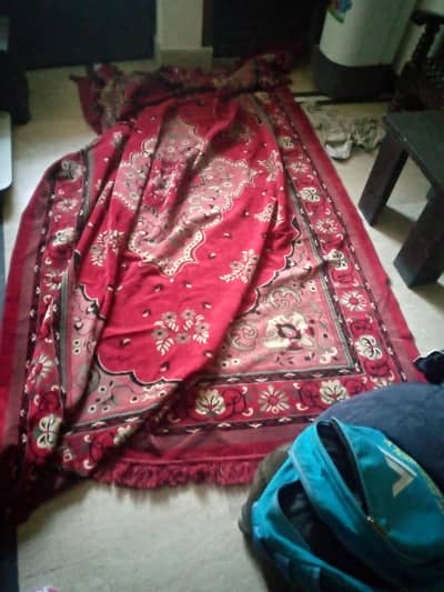 saudi carpet in a good condtion