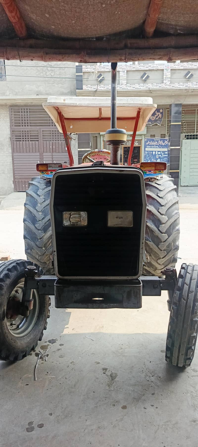 385 Tractor 4