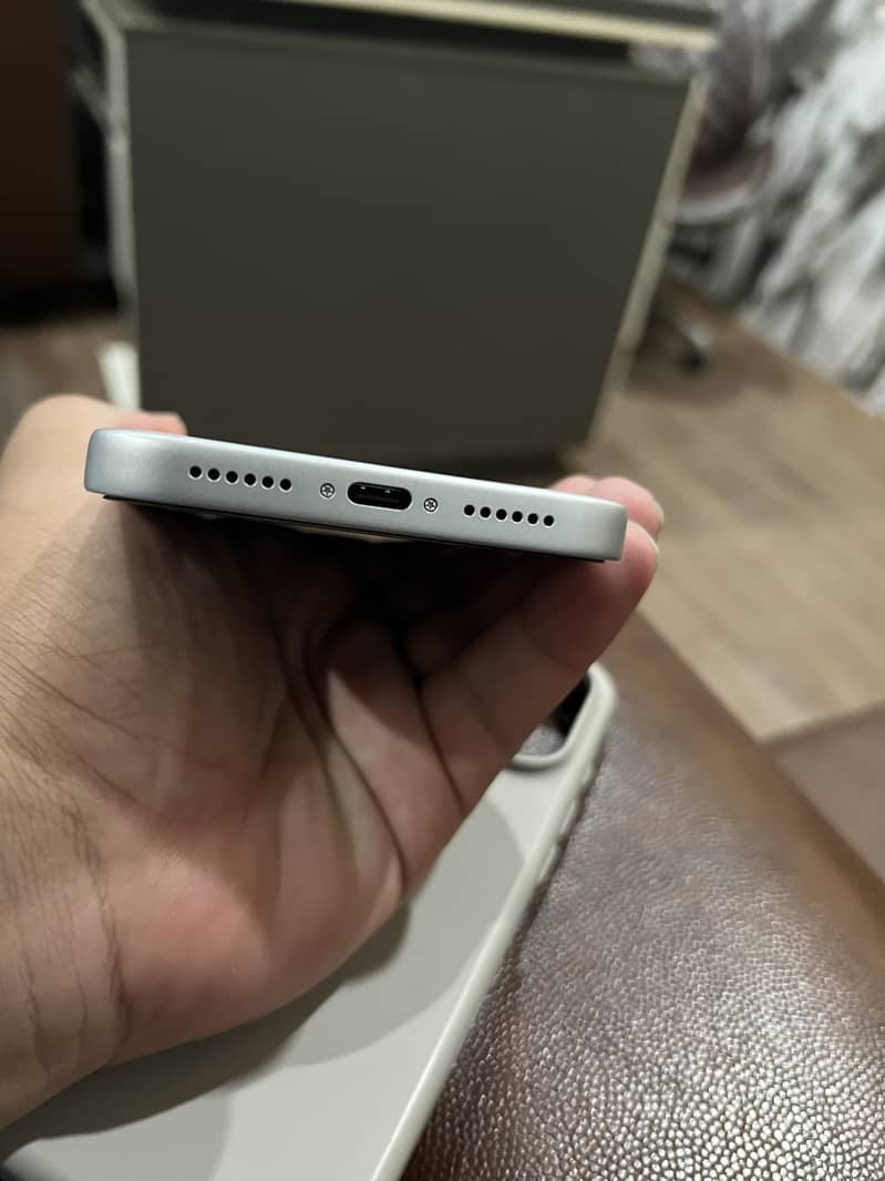 17 pro max 8