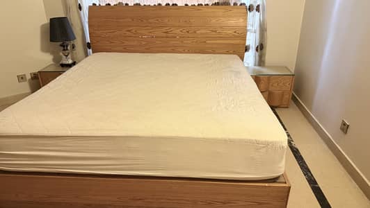 Solid Ash Wood Bedroom Set – Premium Quality – Complete Set with Mattr