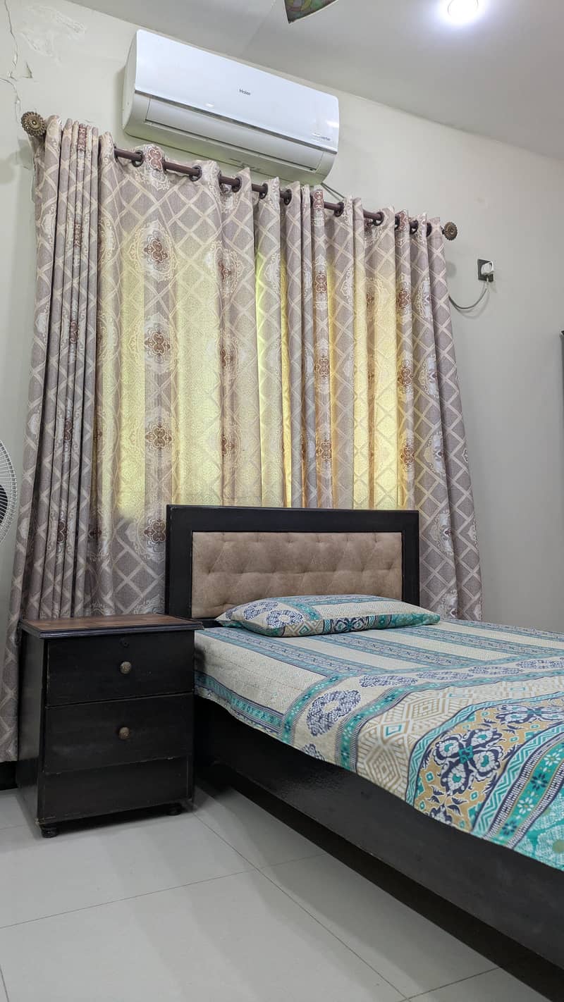 Single Bed (Spring Mattress & Side Table) 2