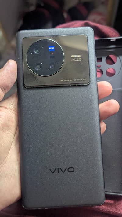 Vivo X80