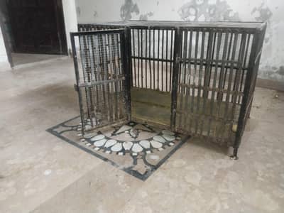 Premium Custom Made Iron Birds Cage for Home Use