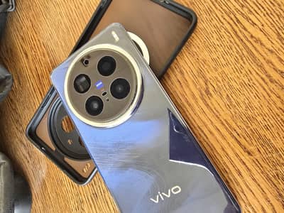 Vivo x200 Pro Blue Color with box