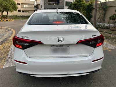 Honda Civic Oriel 2024