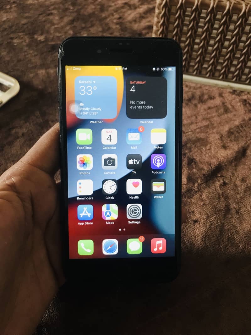 Apple iPhone 7 Plus 3