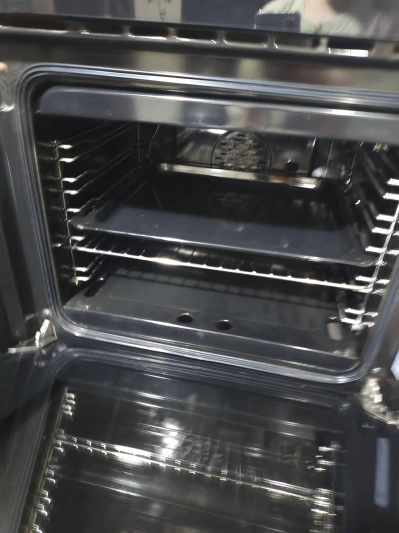 Baking oven 4