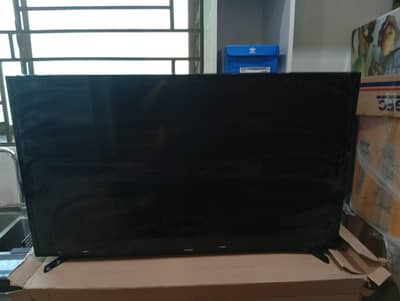 Dubai bought 48 INCHES Led (broken screen)