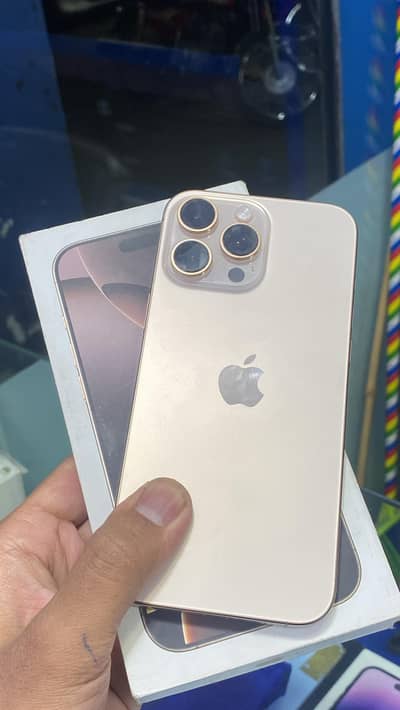 Apple iPhone 16 Pro Max