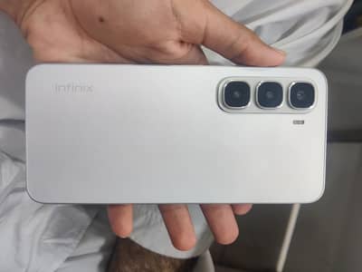 Infinix hot 60i 6/128