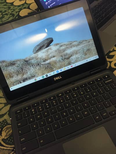 Chrome Book - Like New