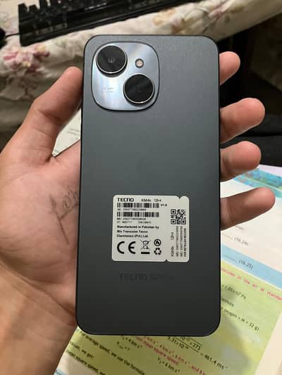 Tecno spark  40 c