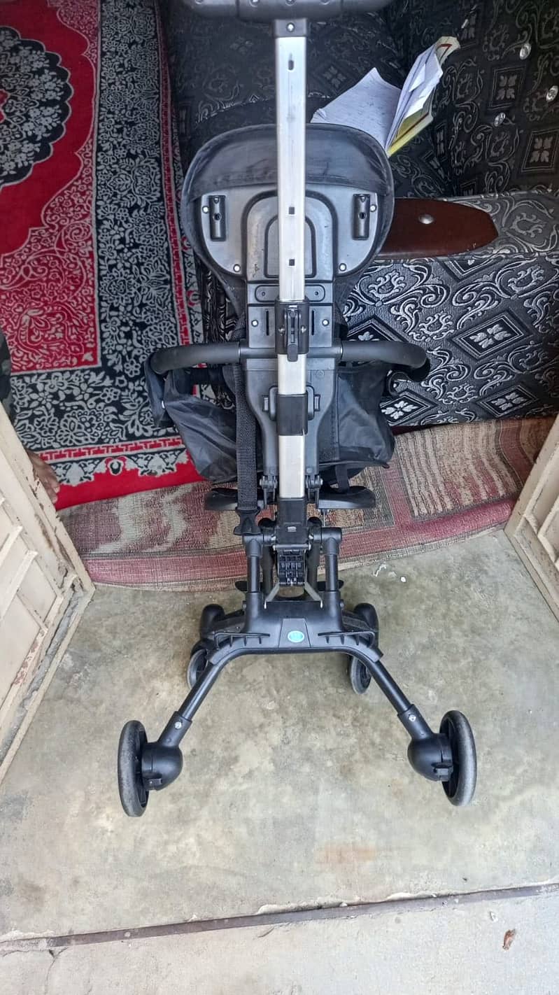 Foldable magic stroller 1