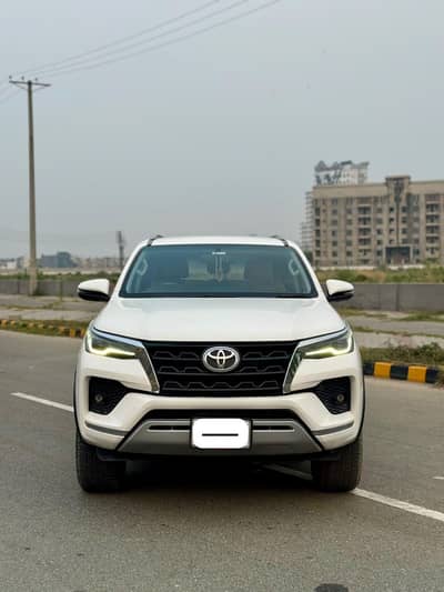 Toyota fortuner 2.7 sigma 2021 total genuine