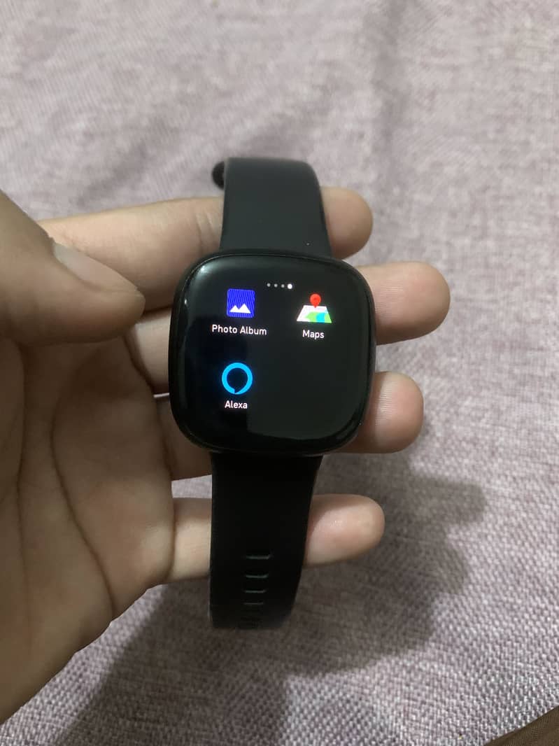 Fitbit versa 3 1