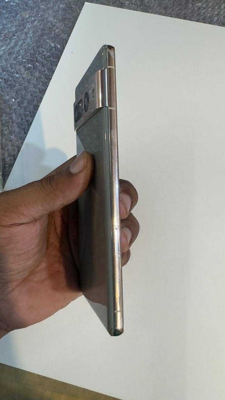 Google Pixel 7 Pro 10