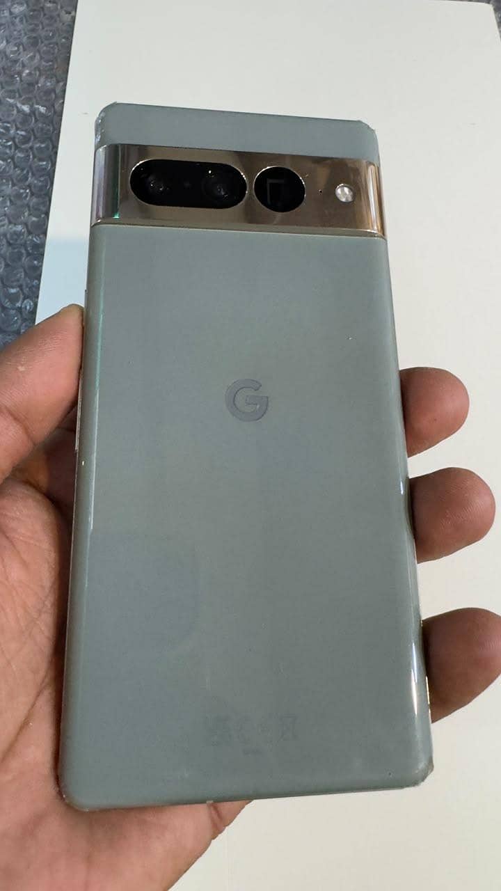 Google Pixel 7 Pro 14