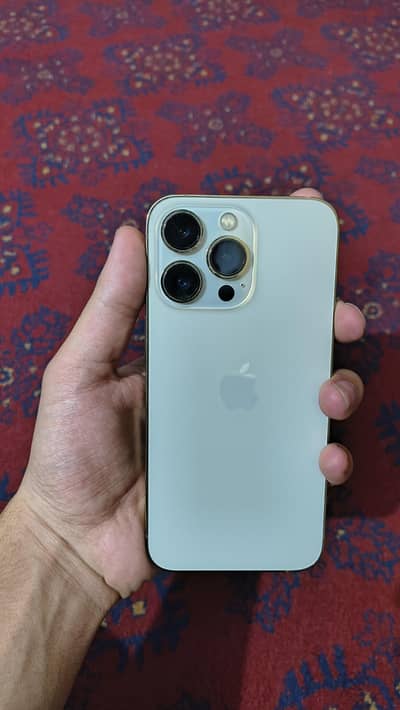 Apple iPhone 13 Pro icloud locked