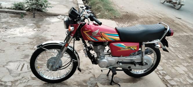 Honda CG 125 New A1 Condition 235000 final price