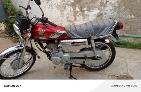 Honda CG/125 self start   Silver edition