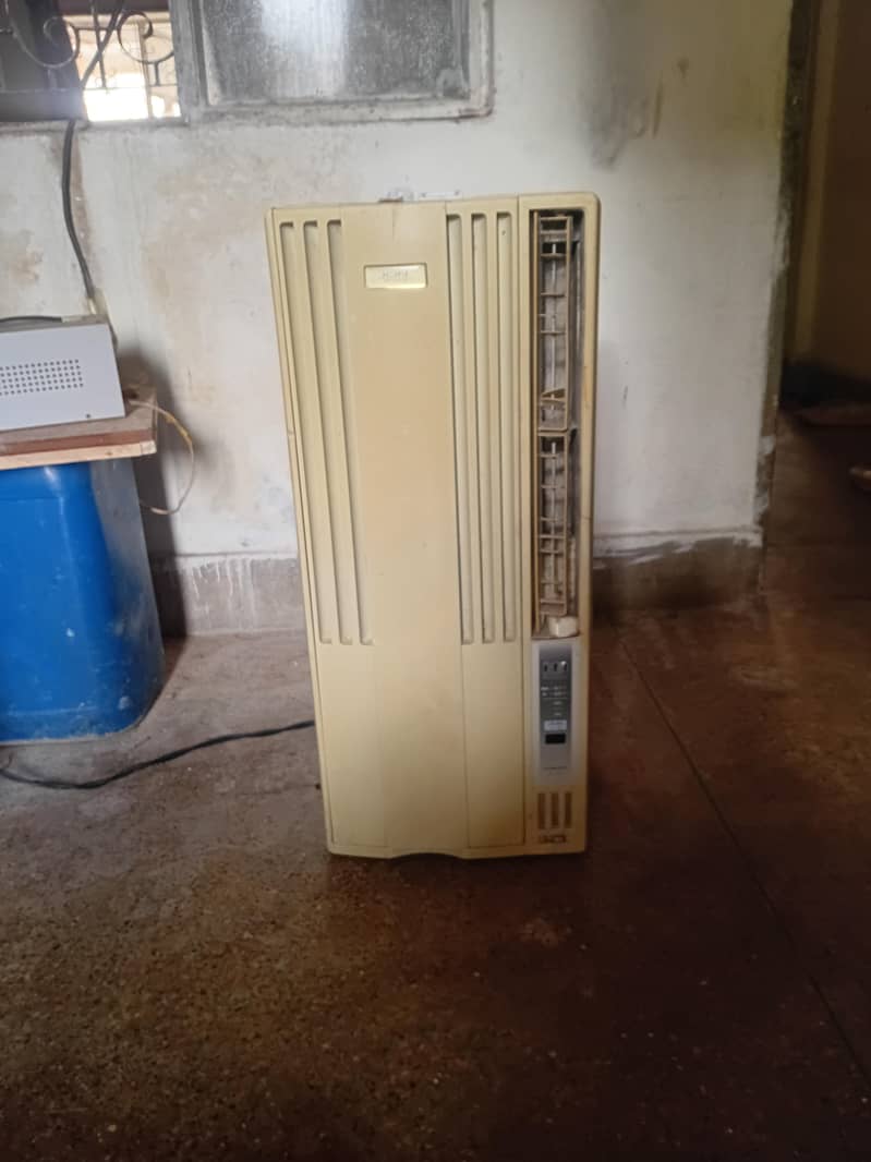 110 window Ac 0