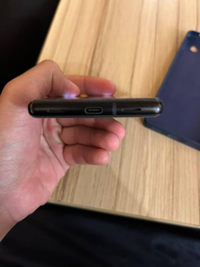 Google Pixel 6a 5